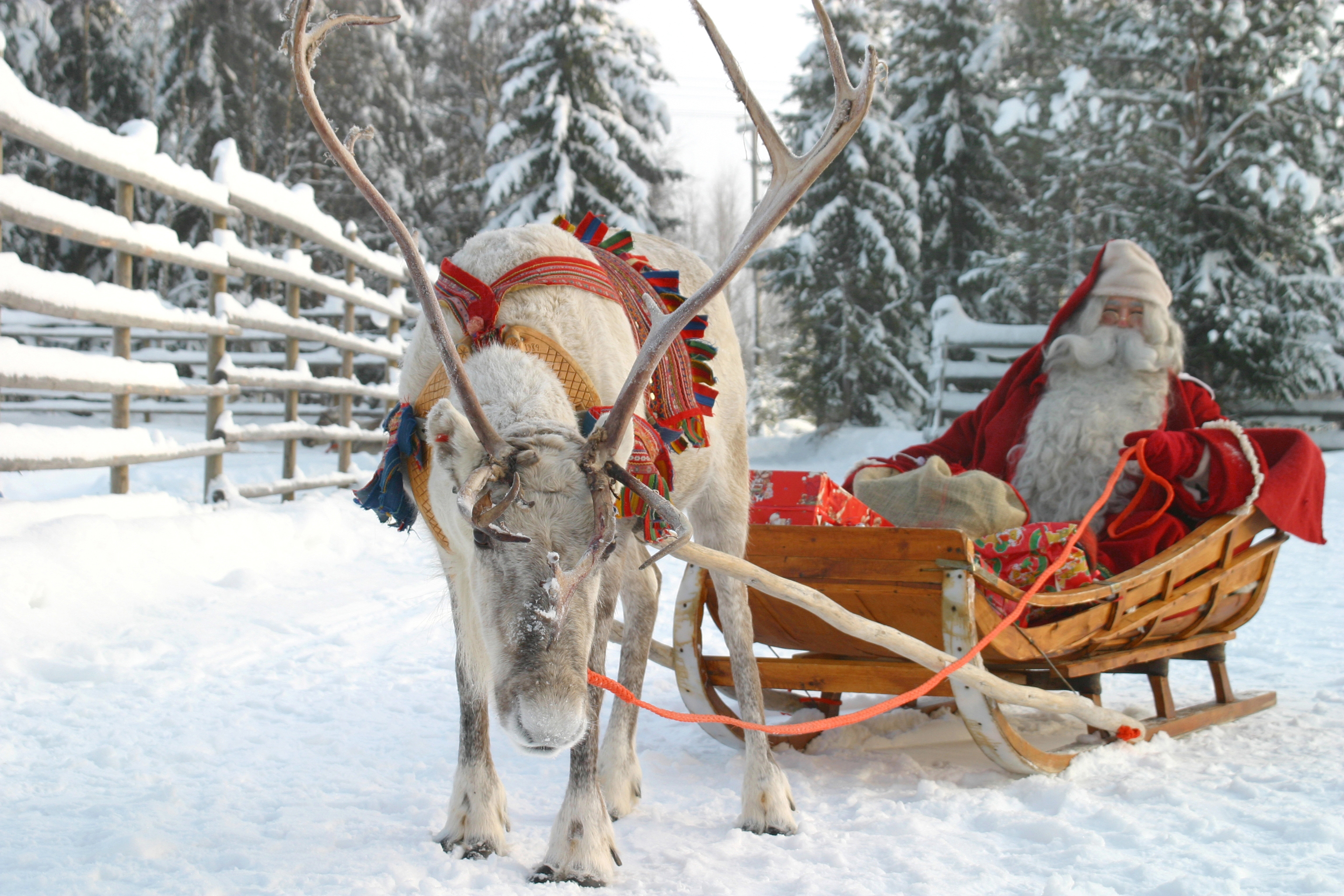 Exeter Airport introduces day trip to iconic Christmas location