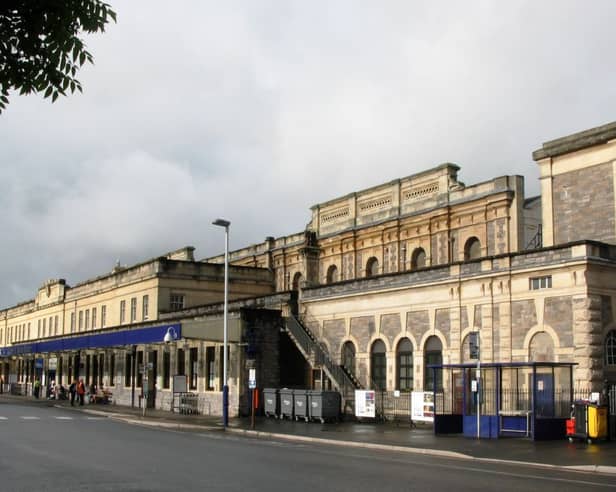 Exeter St Davids station