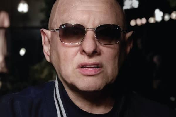 Shaun Ryder will be in Exmouth 