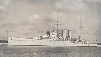 HMS Exeter at Royal Naval Dockyard, Image: Royal Navy, Public domain, via Wikimedia Commons