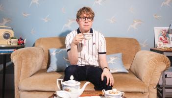 Josh Widdicombe 