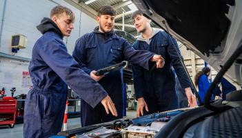 Budget increases support for apprenticeships while 200 local young people remain without placements
