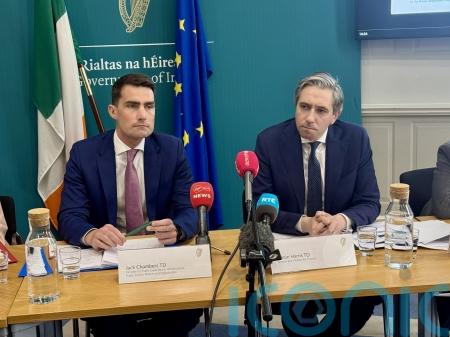 Increase in tax receipts as Tanasite warns of global economic uncertainty