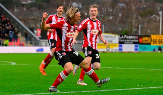 Celebrations for Ilmari Niskanen. Pic from PPAUK