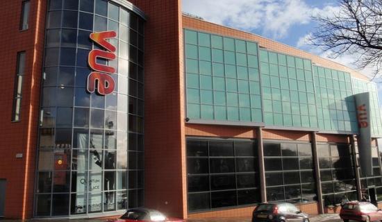 Firefighters called to Exeter cinema after smoke smell reported