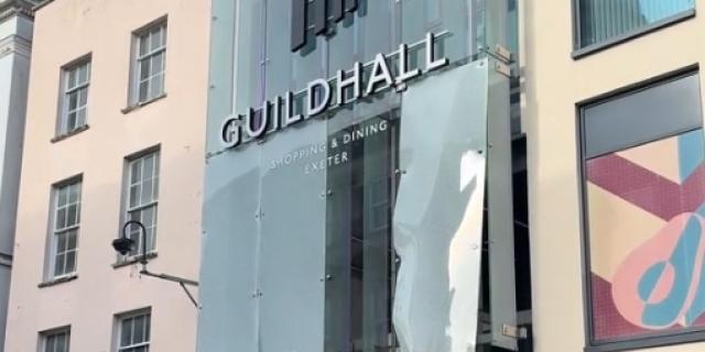 Lorry strike forces glass removal at Exeter Guildhall entrance