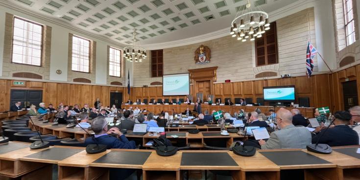 The full council meeting where a hate crime motion debate erupted in controversy (Image courtesy: Bradley Gerrard