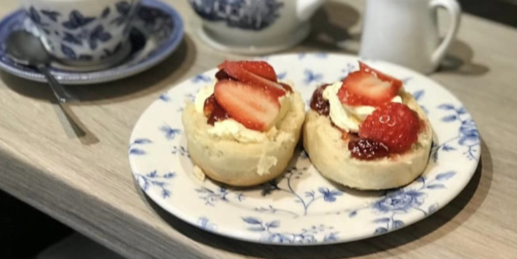 Hospital Radio: The great Devon vs Cornwall food war