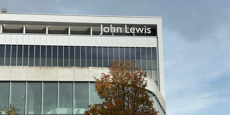 University experts help retailer plan for the future