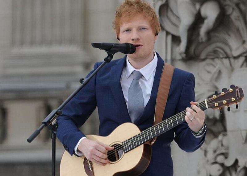 Exmouth woman serenaded by Ed Sheeran