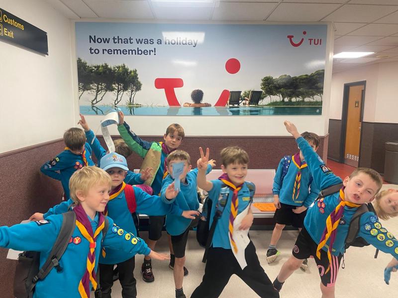 The 1st Cranbrook Beavers visited Exeter Airport