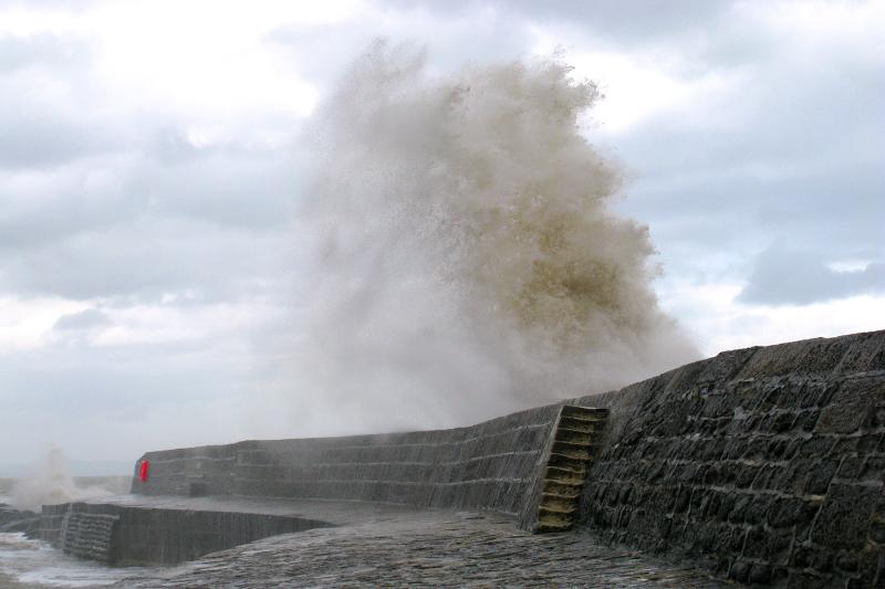 Storm over the Cobb, Iamge:  M Etherington, CC BY-SA 2.0, via Wikimedia Commons