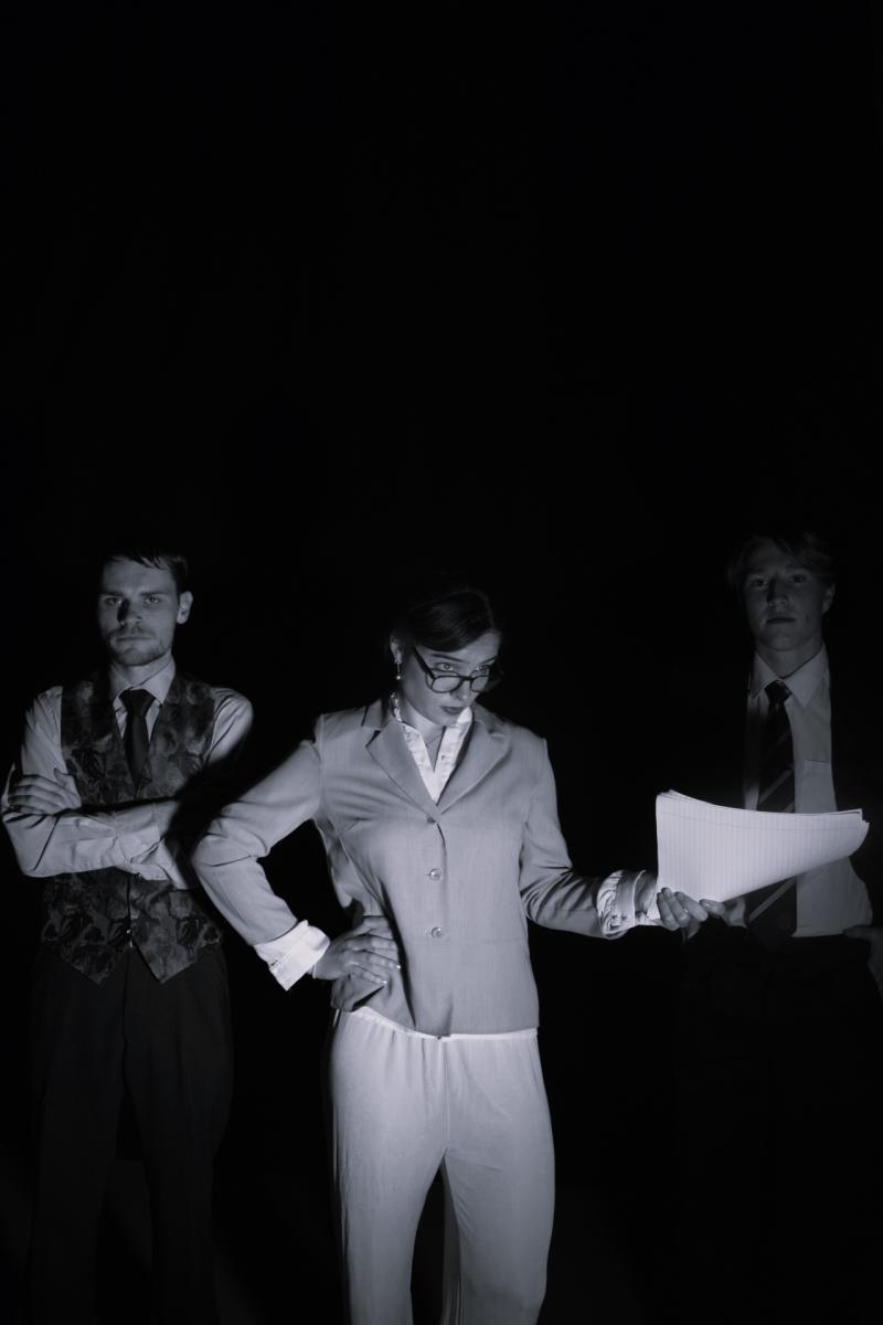 Laughter, chaos, and the existential weight of haddock: Exeter students take on Noël Coward  