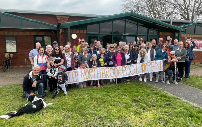 Outcry grows over Northbrook Pool plans