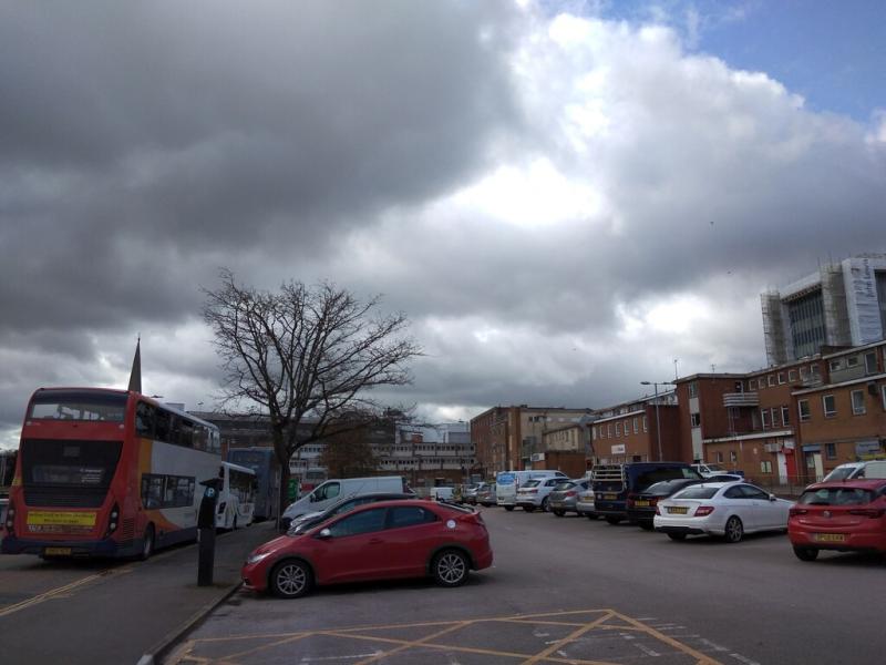 Where are the cheapest places to park in Exeter for a day out?