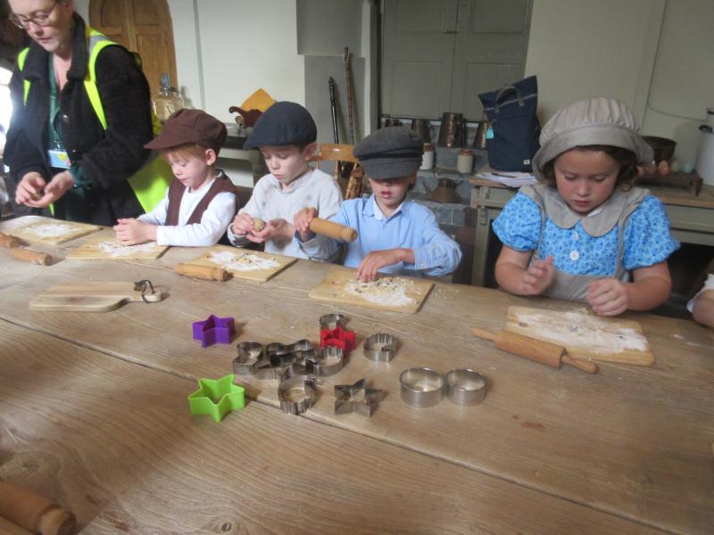Exeter pupils explore local history during hands-on visit to Powderham Castle