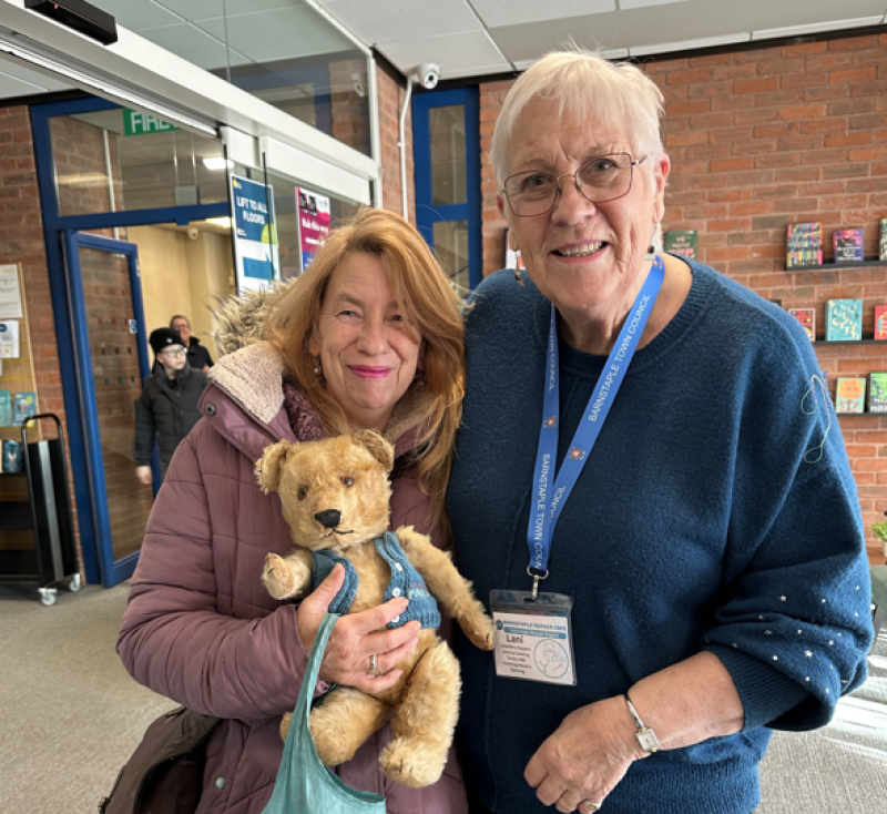Barnstaple Repair Caf&eacute; draws record visitors as volunteers save items from landfill